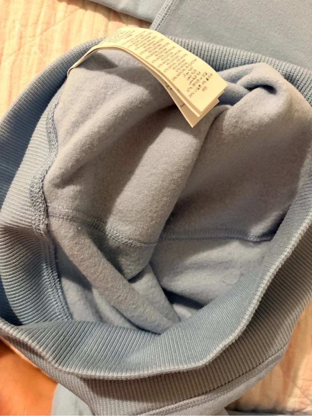 ALO Yoga celestial blue